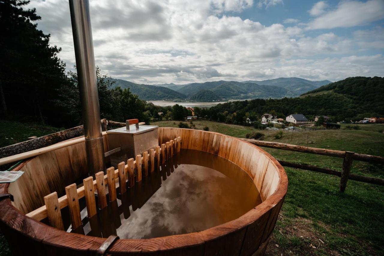 Casuta Mea Villa Piatra Neamţ Buitenkant foto