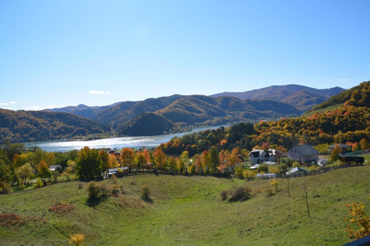 Casuta Mea Villa Piatra Neamţ Buitenkant foto