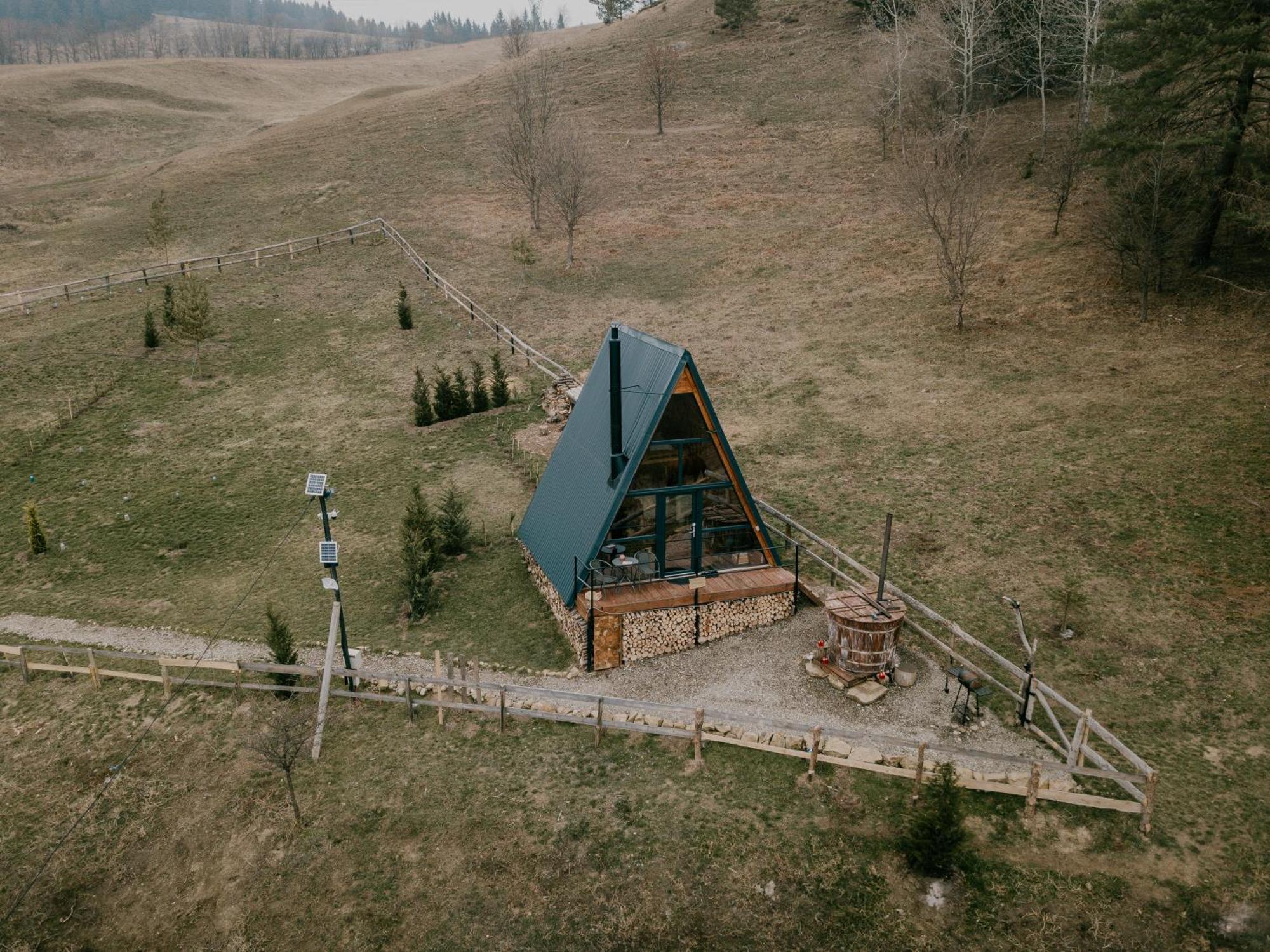 Casuta Mea Villa Piatra Neamţ Buitenkant foto