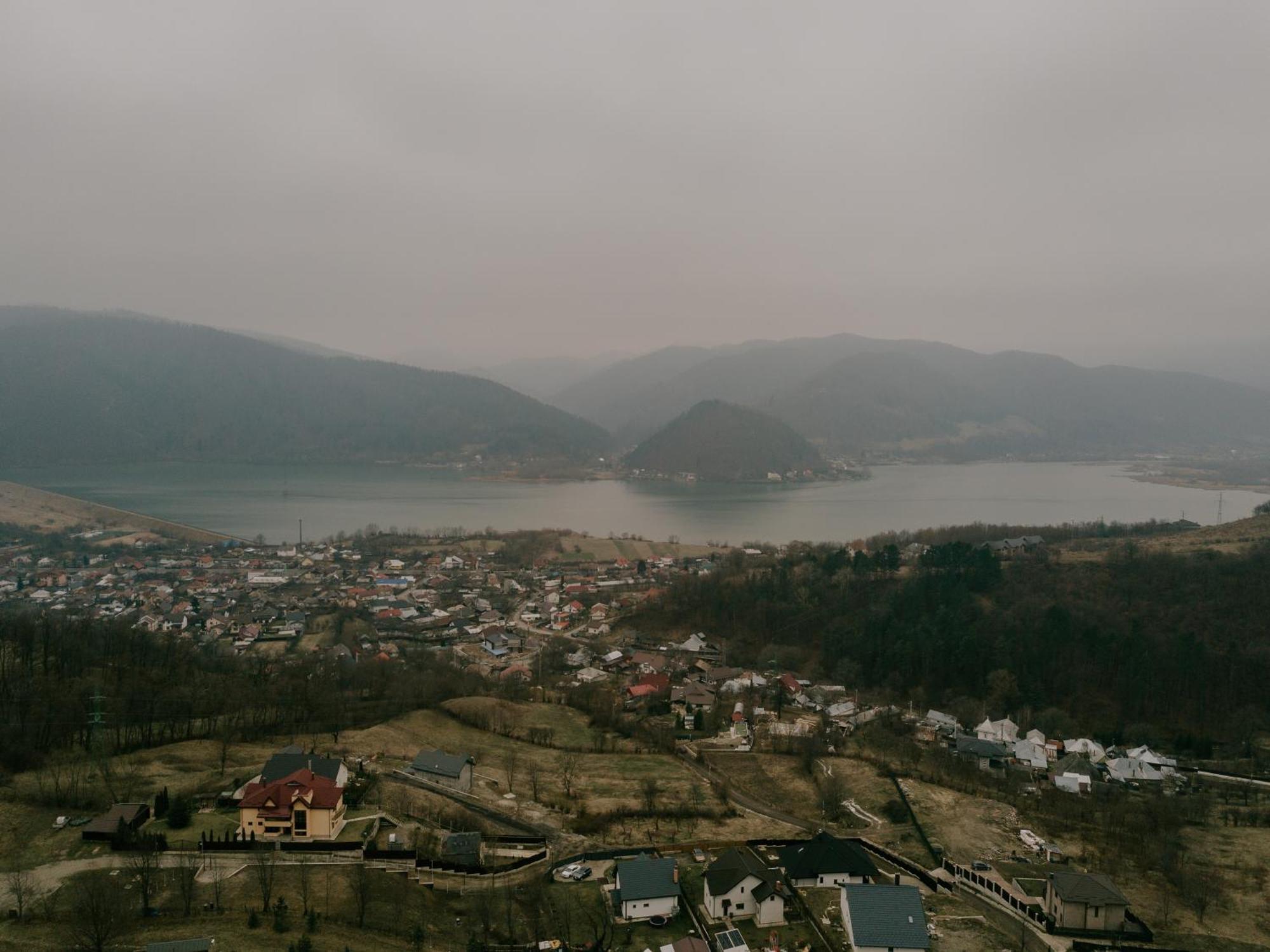 Casuta Mea Villa Piatra Neamţ Buitenkant foto